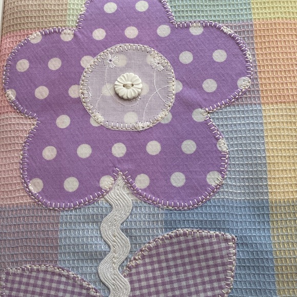 Pastel Fabric Appliqué Framed Flower Picture - Picture 2 of 11